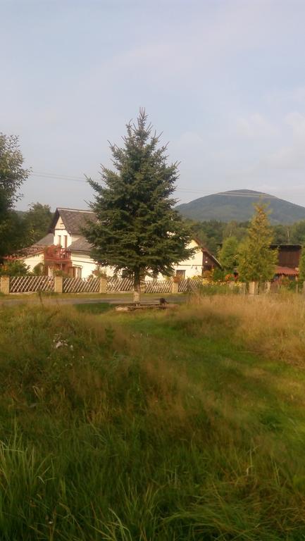 U Tri Kocek 호텔 Jablonné v Podještědí 외부 사진